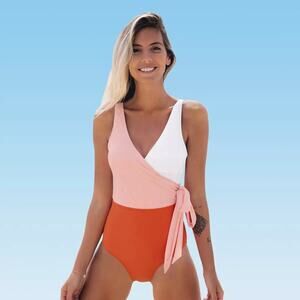 CUPSHE Women's Color Block Tie Side One Piece Swimsuit -Large
